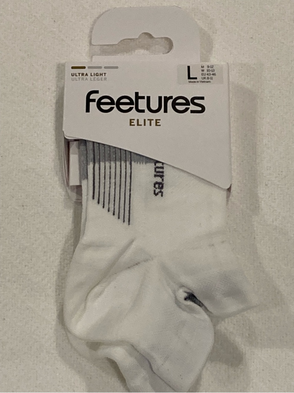 Feetures Elite No Blisters Ultra Light Quarter Compression Sock Large UNISEX New